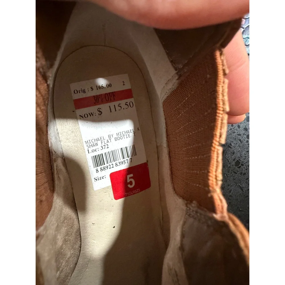 Michael Kors‎ Womens Leather Ankle Boots Tan Brown Chelsea Shaw flat bootie - Picture 9 of 10